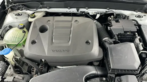 Thumbnail image for the Volvo XC40 2.0 D3 R-Design   AWD