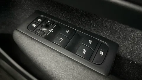 Thumbnail image for the Volvo XC40 2.0 D3 R-Design   AWD