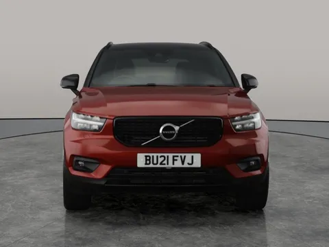 Thumbnail image for the Volvo XC40 1.5h T5 Twin Engine Recharge 10.7kWh R-Design Pro   Plug-in