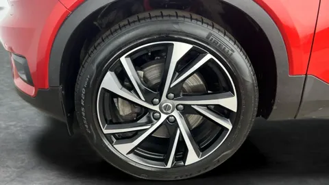 Thumbnail image for the Volvo XC40 1.5h T5 Twin Engine Recharge 10.7kWh R-Design Pro   Plug-in