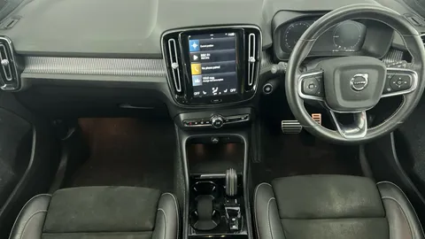 Thumbnail image for the Volvo XC40 1.5h T5 Twin Engine Recharge 10.7kWh R-Design Pro   Plug-in