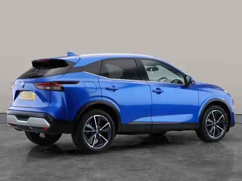 Thumbnail image for the Nissan Qashqai 1.3 DIG-T MHEV Tekna    XTRON