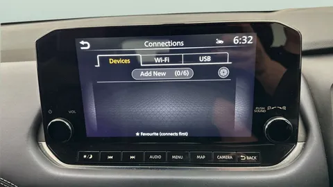 Thumbnail image for the Nissan Qashqai 1.3 DIG-T MHEV Tekna    XTRON