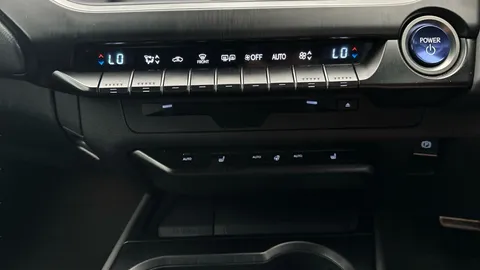 Thumbnail image for the Lexus Ux 2.0 250h F Sport    E-CVT