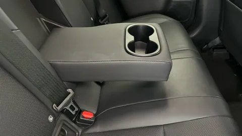Thumbnail image for the Lexus Ux 2.0 250h F Sport    E-CVT