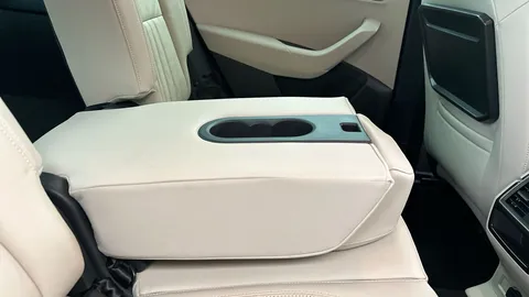 Thumbnail image for the Škoda Karoq 1.5 TSI ACT SE L   DSG