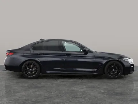 Thumbnail image for the BMW 5 Series 2.0 520d MHT M Sport    Steptronic
