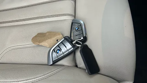 Thumbnail image for the BMW 5 Series 2.0 520d MHT M Sport    Steptronic