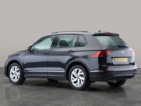 Thumbnail image for the Volkswagen Tiguan 2.0 TDI Life   DSG