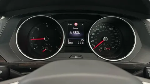 Thumbnail image for the Volkswagen Tiguan 2.0 TDI Life   DSG