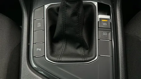 Thumbnail image for the Volkswagen Tiguan 2.0 TDI Life   DSG