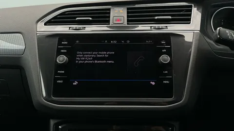Thumbnail image for the Volkswagen Tiguan 2.0 TDI Life   DSG