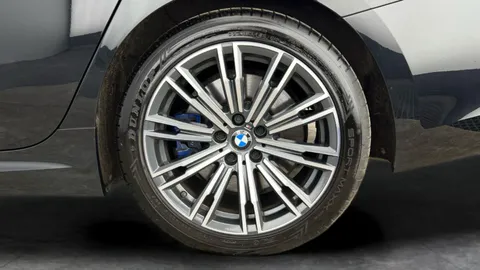Thumbnail image for the BMW 3 Series 2.0 330i M Sport