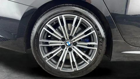Thumbnail image for the BMW 3 Series 2.0 330i M Sport