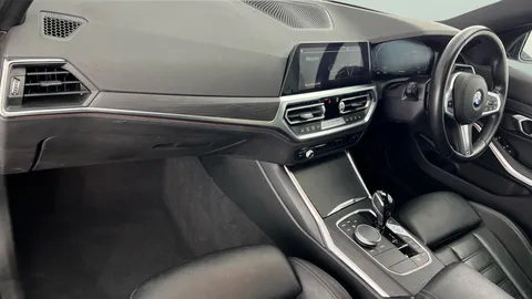 Thumbnail image for the BMW 3 Series 2.0 330i M Sport