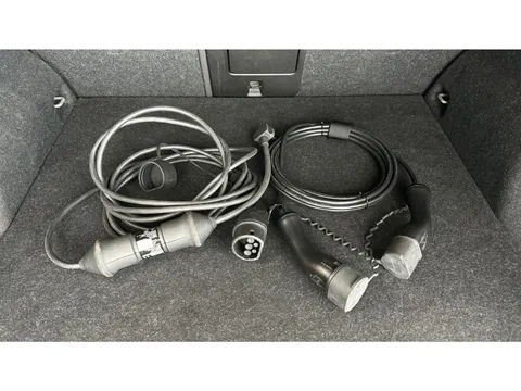 Thumbnail image for the Volvo XC40 1.5h T4 Recharge 10.7kWh Inscription Expression   Plug-in