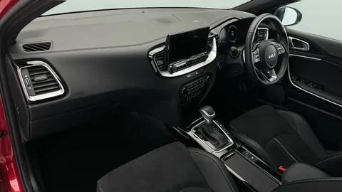 Thumbnail image for the Kia Ceed 1.5 T-GDi GT-Line S   DCT