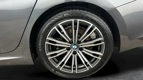 Thumbnail image for the BMW 3 Series 2.0 320d MHT M Sport