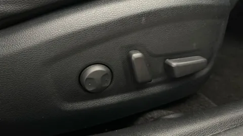 Thumbnail image for the Kia Ceed 1.5 T-GDi GT-Line S   DCT