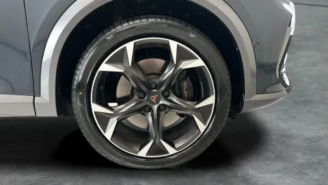 Thumbnail image for the Cupra                     Formentor 2.0 TSI VZ1   DSG