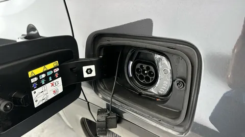 Thumbnail image for the Jeep Renegade 1.3 GSE T4 11.4kWh S   Plug-in  4xe