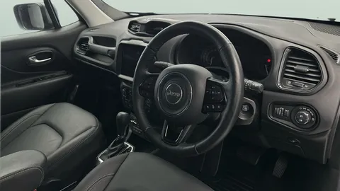 Thumbnail image for the Jeep Renegade 1.3 GSE T4 11.4kWh S   Plug-in  4xe