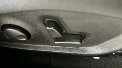 Thumbnail image for the Jeep Renegade 1.3 GSE T4 11.4kWh S   Plug-in  4xe