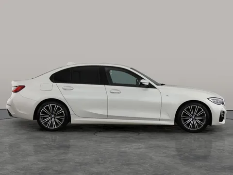 Thumbnail image for the BMW 3 Series 2.0 320i M Sport