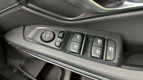 Thumbnail image for the BMW 3 Series 2.0 320i M Sport