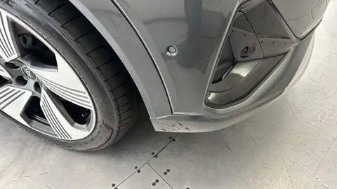 Thumbnail image for the Audi E-Tron 50 S line   quattro 71.2kWh (11kW Charger)