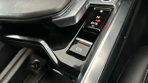 Thumbnail image for the Audi E-Tron 50 Black Edition   quattro 71.2kWh (11kW Charger)