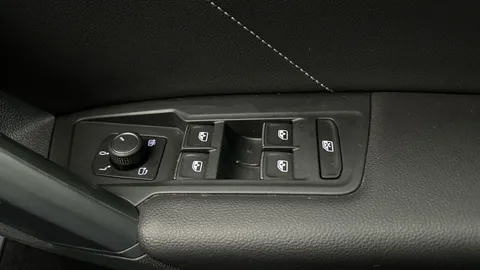 Thumbnail image for the Volkswagen Tiguan 1.5 TSI R-Line   DSG