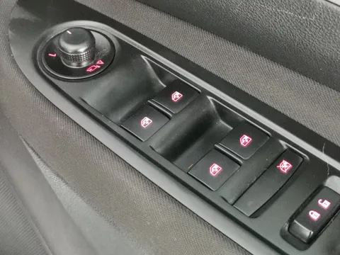 Thumbnail image for the Vauxhall Mokka 1.6 CDTi Exclusiv    2WD