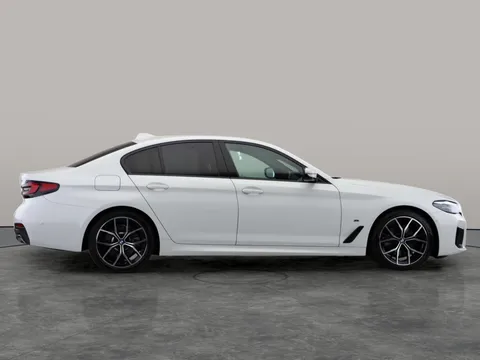 Thumbnail image for the BMW 5 Series 2.0 520d MHT M Sport    Steptronic