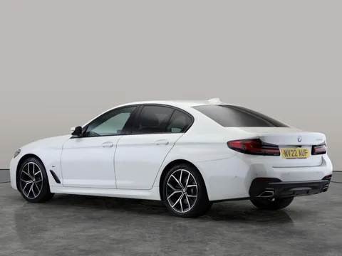 Thumbnail image for the BMW 5 Series 2.0 520d MHT M Sport    Steptronic
