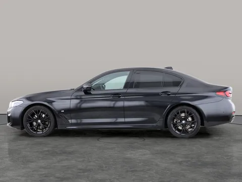 Thumbnail image for the BMW 5 Series 2.0 520d MHT M Sport    Steptronic