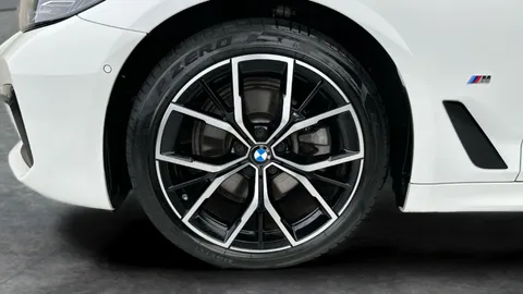 Thumbnail image for the BMW 5 Series 2.0 520d MHT M Sport    Steptronic
