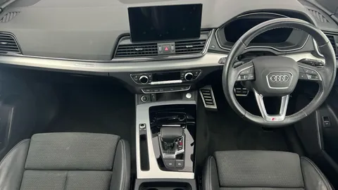 Thumbnail image for the Audi Q5 2.0 TDI 40 S line   S Tronic quattro