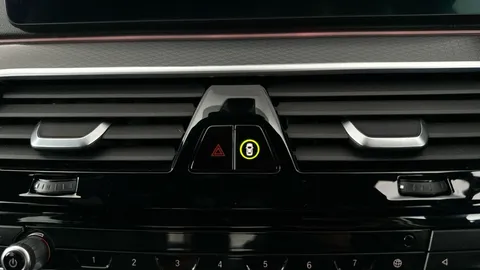 Thumbnail image for the BMW 5 Series 2.0 520d MHT M Sport    Steptronic
