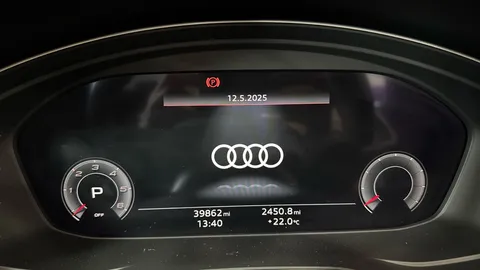 Thumbnail image for the Audi Q5 2.0 TDI 40 S line   S Tronic quattro