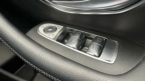 Thumbnail image for the Mercedes-Benz E-Class 2.0 E220d AMG Line (Premium) Coupe  G-Tronic+
