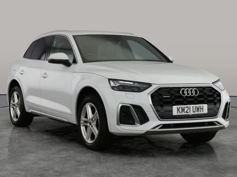 Thumbnail image for the Audi Q5 2.0 TDI 40 S line   S Tronic quattro