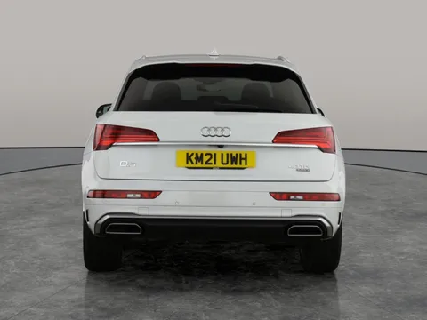 Thumbnail image for the Audi Q5 2.0 TDI 40 S line   S Tronic quattro
