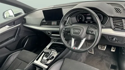 Thumbnail image for the Audi Q5 2.0 TDI 40 S line   S Tronic quattro