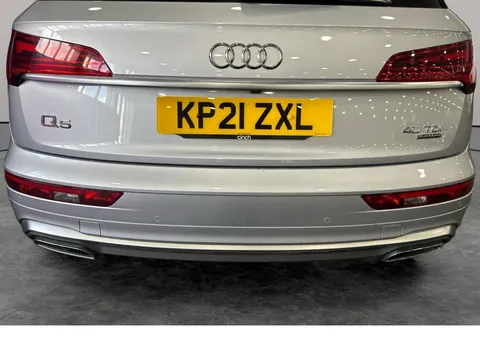 Thumbnail image for the Audi Q5 2.0 TDI 40 S line   S Tronic quattro