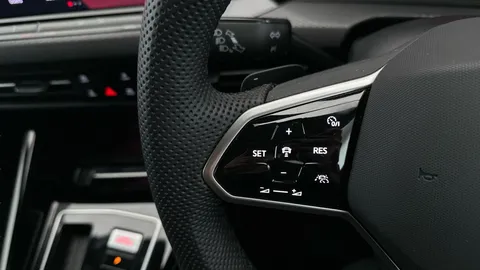 Thumbnail image for the Volkswagen Golf 1.4 TSI 13kWh GTE   Plug-in  DSG
