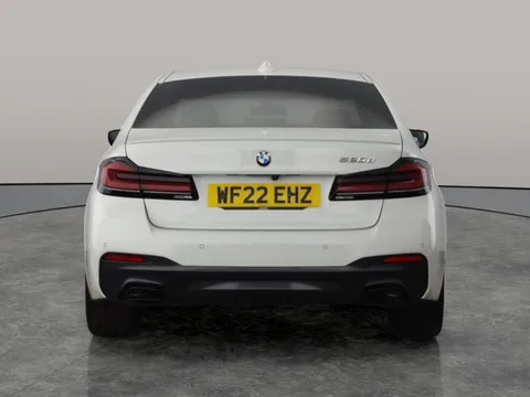 Thumbnail image for the BMW 5 Series 2.0 520d MHT M Sport    Steptronic