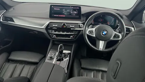 Thumbnail image for the BMW 5 Series 2.0 520d MHT M Sport    Steptronic