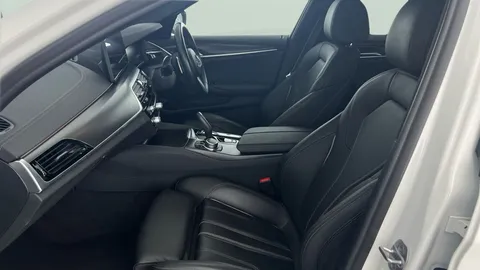Thumbnail image for the BMW 5 Series 2.0 520d MHT M Sport    Steptronic