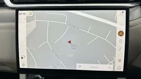 Thumbnail image for the Jaguar F-Pace 2.0 D165 MHEV R-Dynamic S   AWD